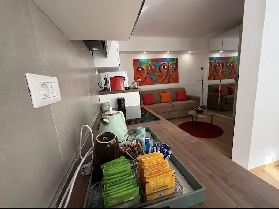 Colosseo Licia Apartment Rome 0*,